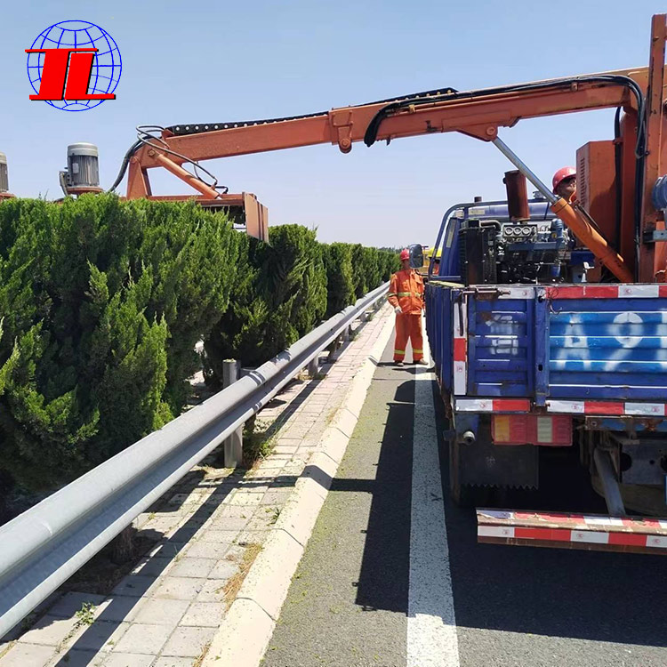 湖北修枝機(jī)使用過(guò)程中注意哪些事項(xiàng)？